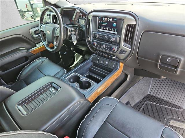 Certified 2017 Chevrolet Silverado 2500 High Country w/ Duramax Plus Package AWD/4WD image 28