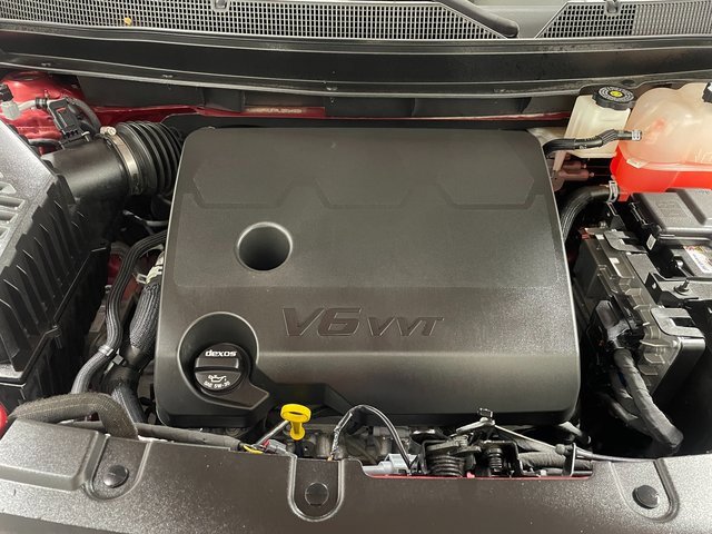 Used 2023 Chevrolet Traverse Premier w/ LPO, Floor Liner Package image 24