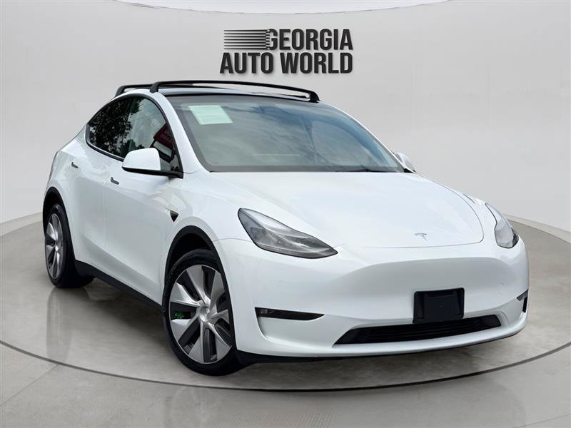 Used 2023 Tesla Model Y Long Range AWD/4WD image 2