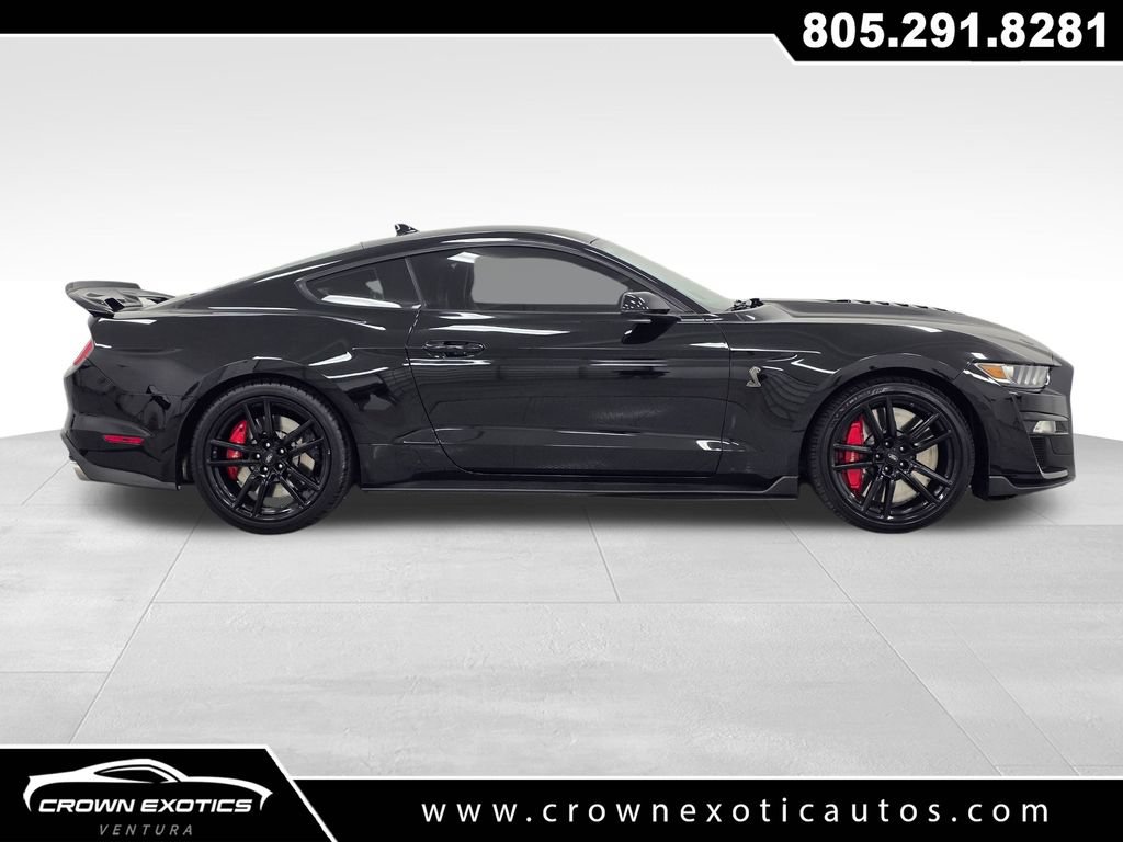 Used 2020 Ford Mustang Shelby GT500 w/ Technology Package RWD image 5