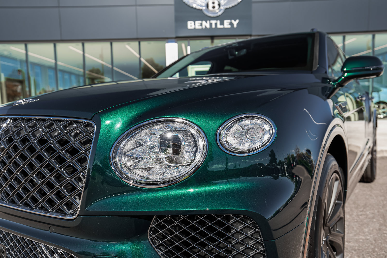 New 2027 Bentley Bentayga AWD/4WD image 22