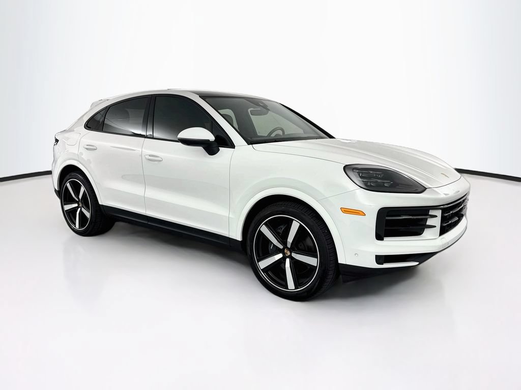 Used 2026 Porsche Cayenne Coupe AWD/4WD image 3