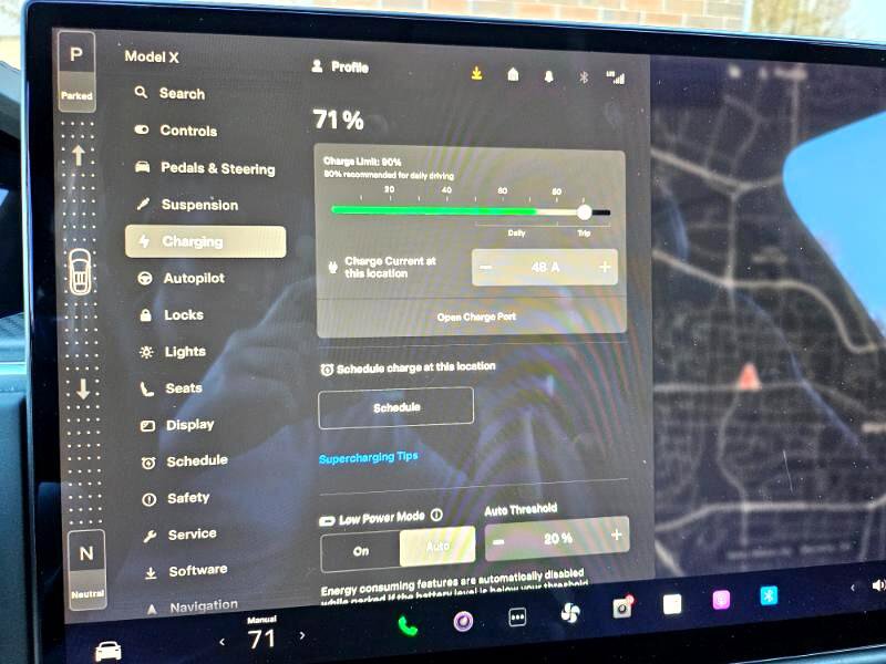 Used 2023 Tesla Model X Plaid image 39