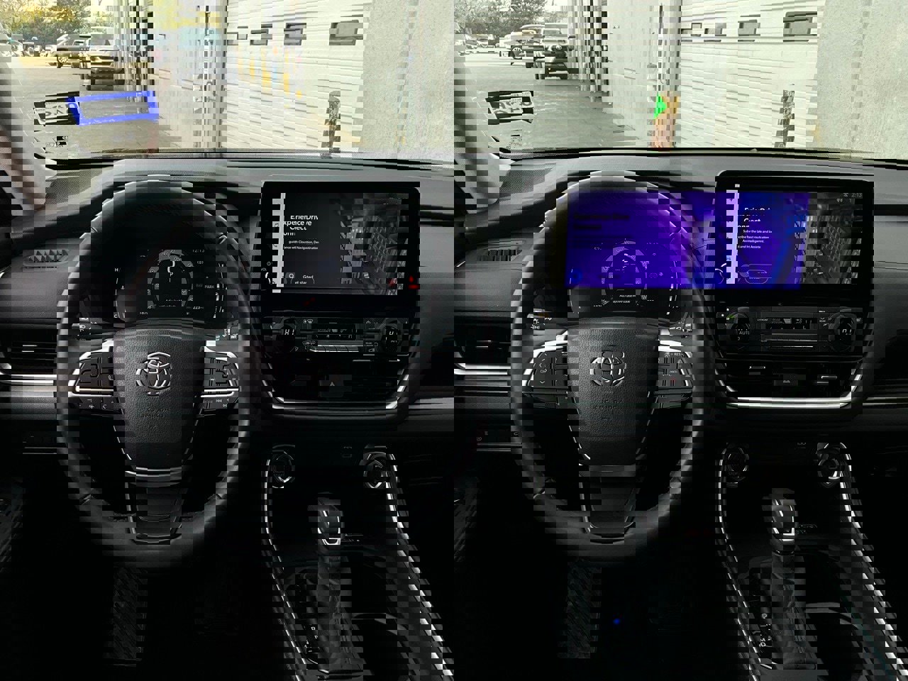 Used 2025 Toyota Grand Highlander FWD image 15