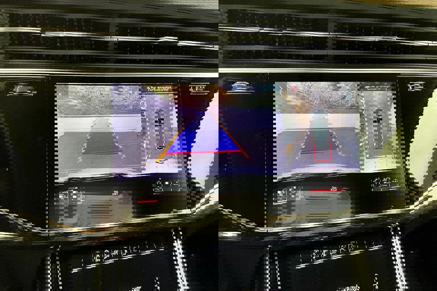 Used 2023 Audi Q7 3.0T Premium Plus w/ Premium Plus Package image 29