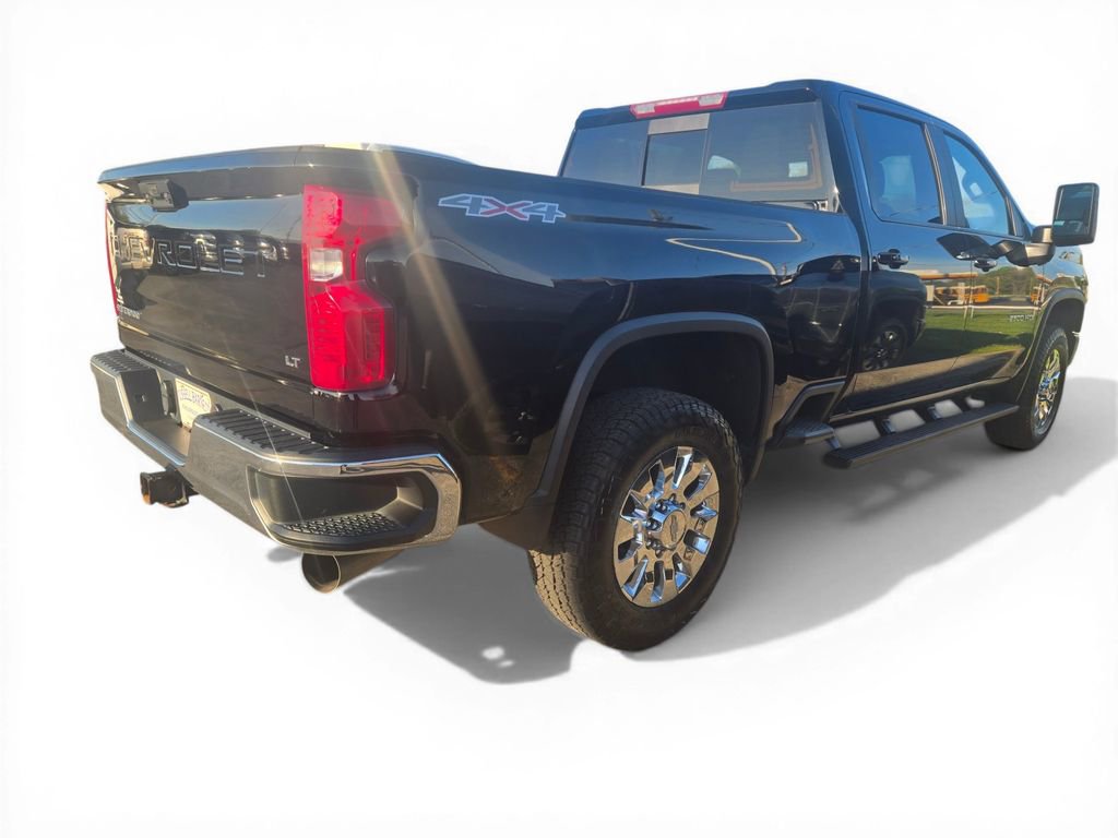 Used 2020 Chevrolet Silverado 2500 LT w/ Convenience Package image 4