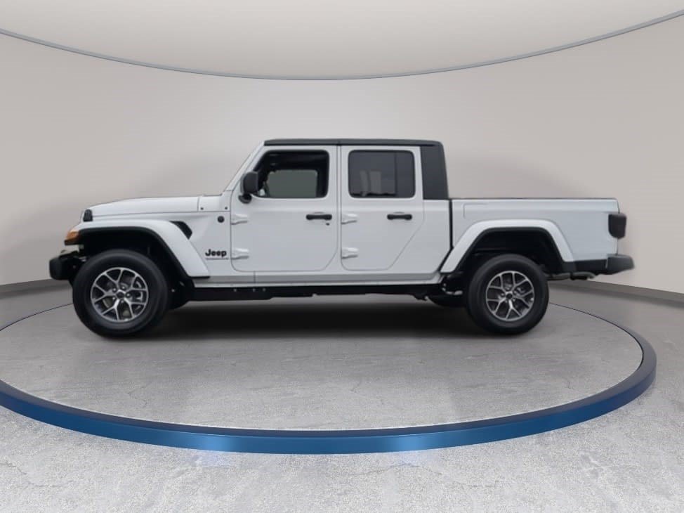 New 2026 Jeep Gladiator Sport AWD/4WD image 8
