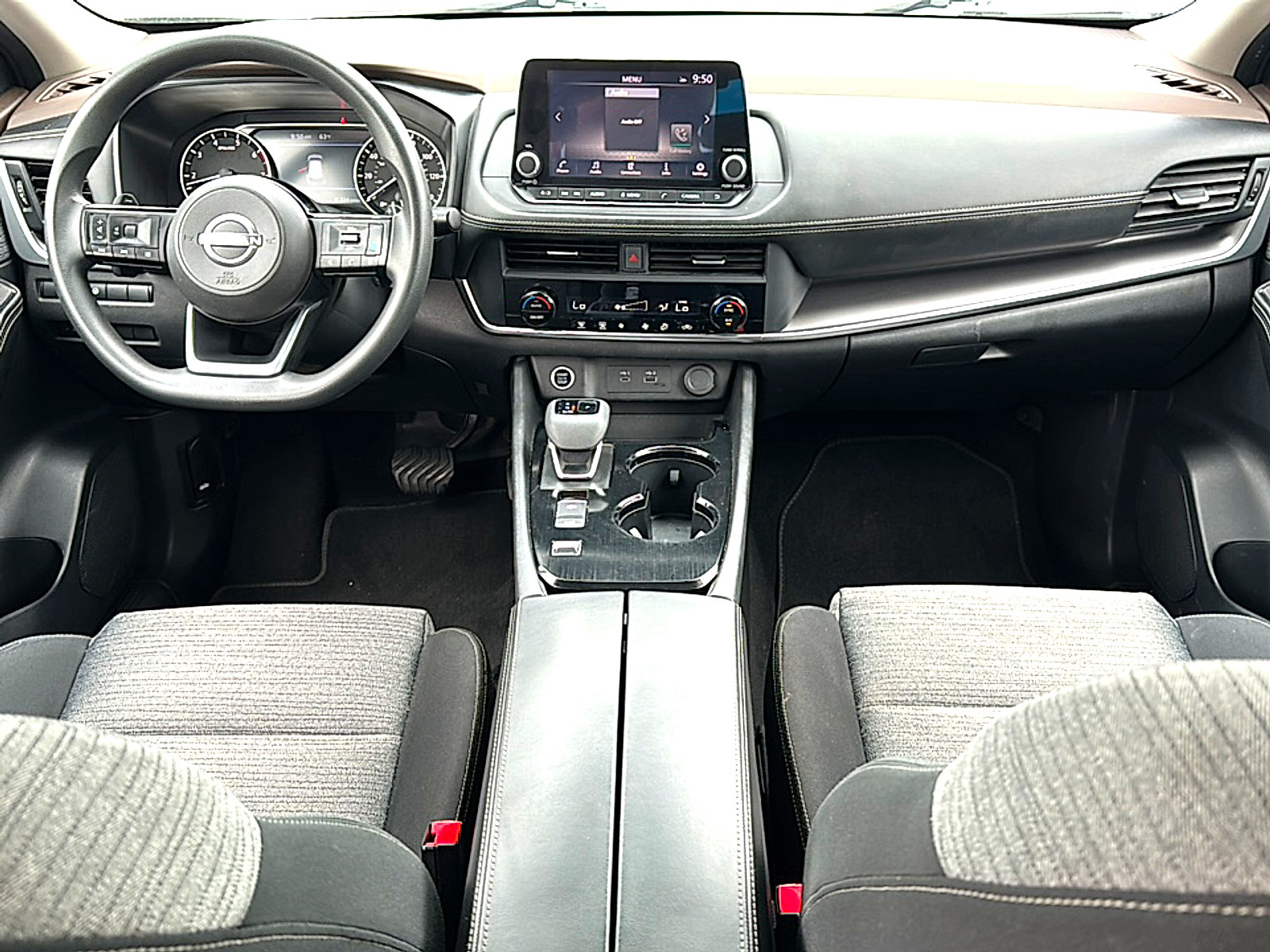 Used 2023 Nissan Rogue SV FWD image 20