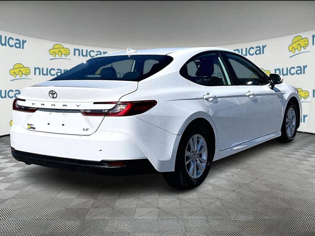 Used 2025 Toyota Camry SE FWD image 6
