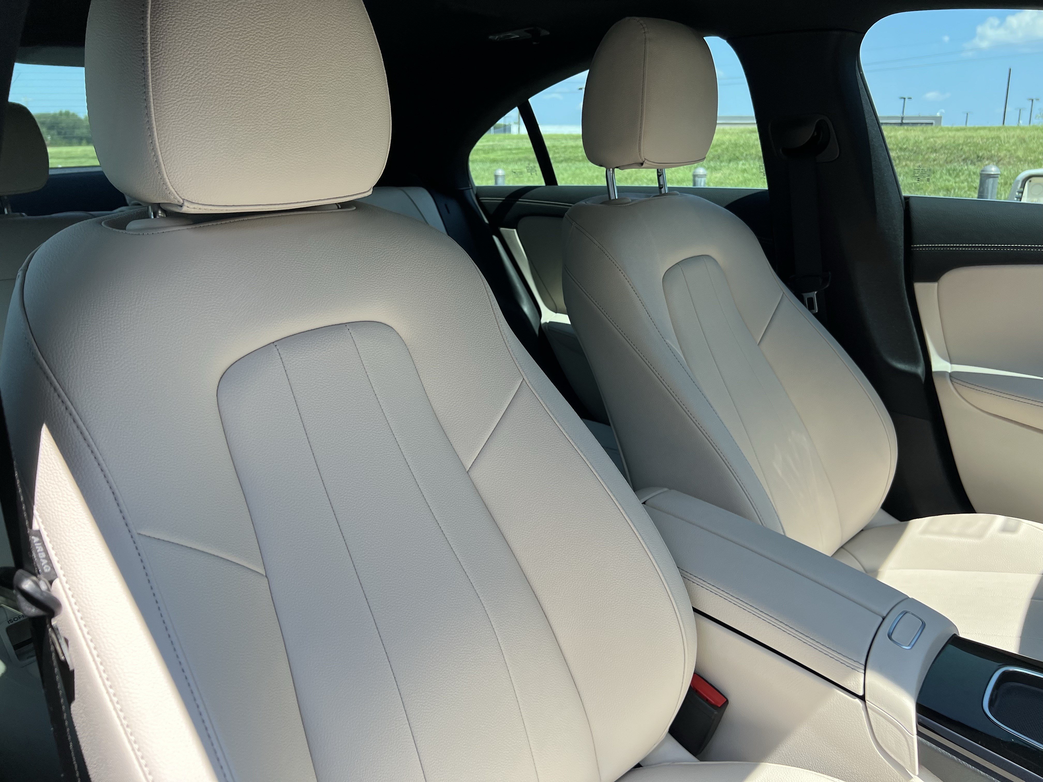 Used 2026 Mercedes-Benz CLA 250 4MATIC image 35