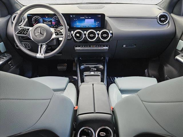 Used 2026 Mercedes-Benz GLA 250 image 16