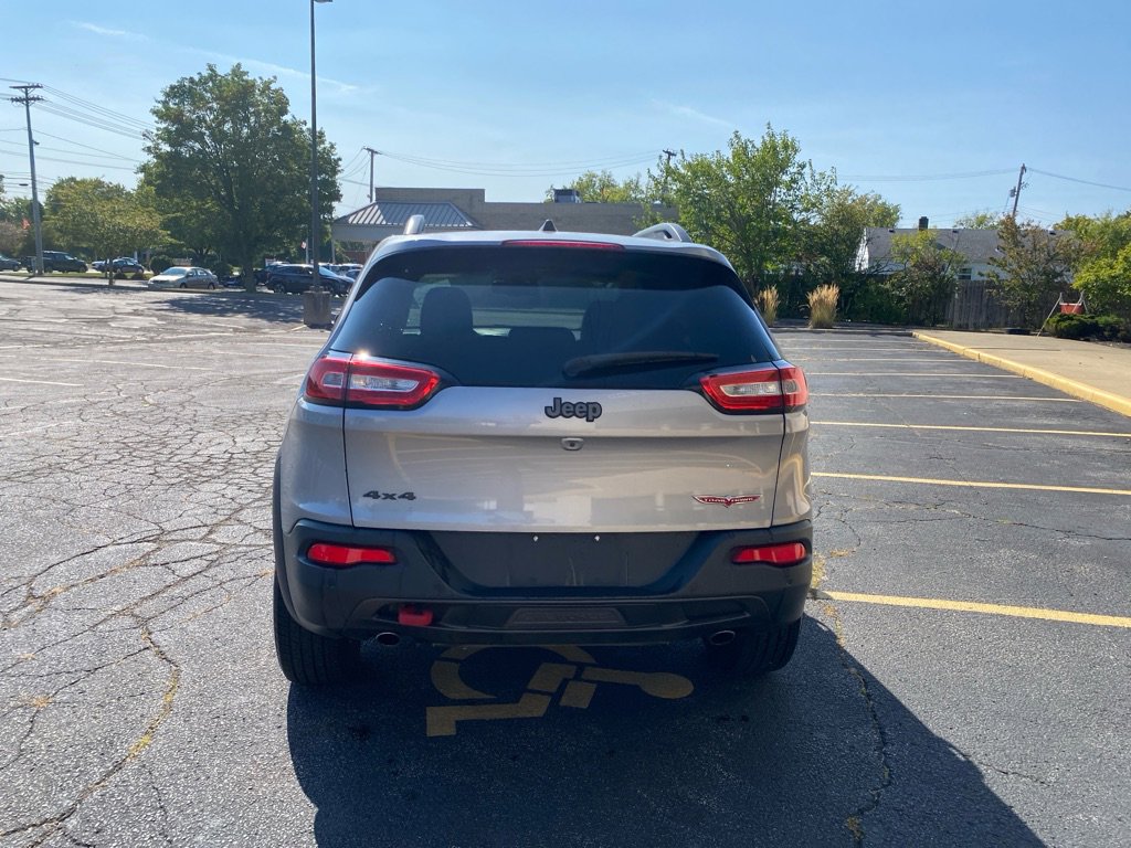 Used 2018 Jeep Cherokee Trailhawk w/ Comfort/Convenience Group image 4