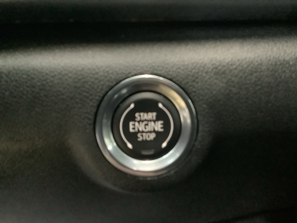 Used 2026 GMC Terrain Elevation w/ Elevation Premium Package image 16