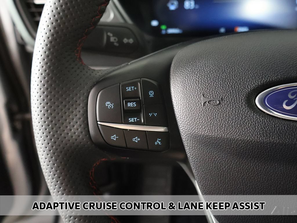Used 2023 Ford Escape ST-Line Elite w/ Premium Technology Package AWD/4WD image 5