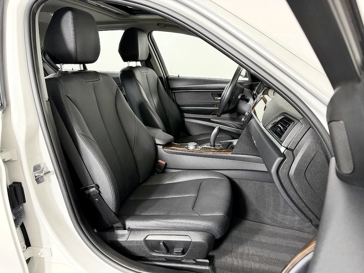 Used 2015 BMW 328i Sedan RWD image 47