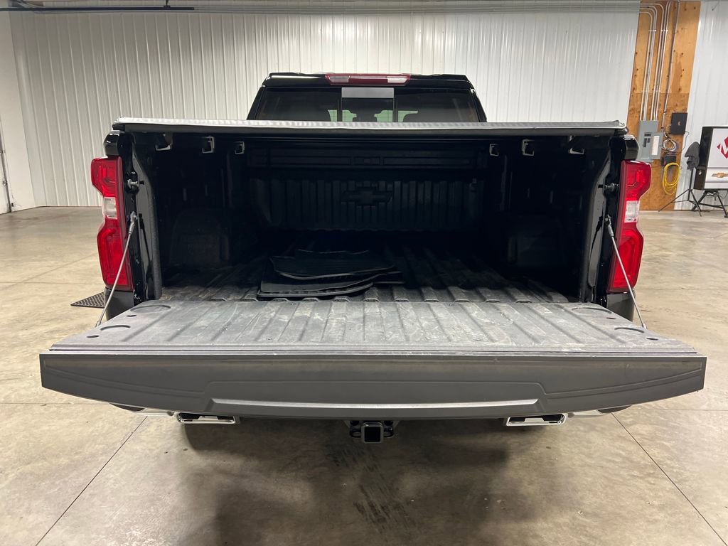 Used 2024 Chevrolet Silverado 1500 LTZ w/ LTZ Convenience Package II image 11