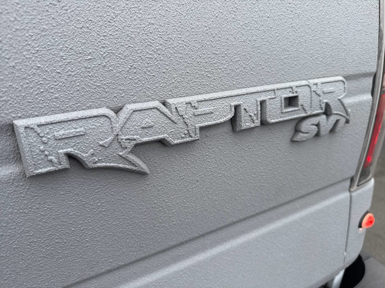 Used 2014 Ford F150 Raptor image 30