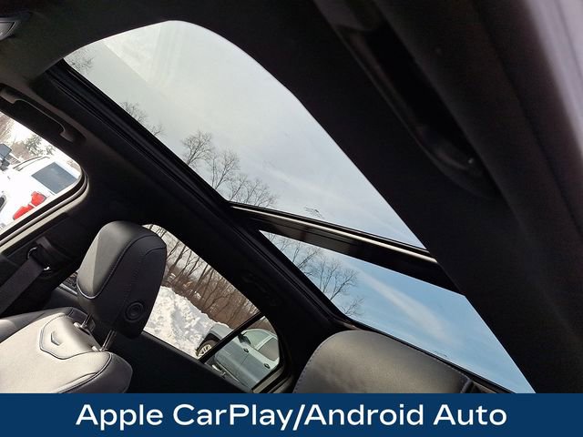 Used 2024 Cadillac XT4 Sport image 17