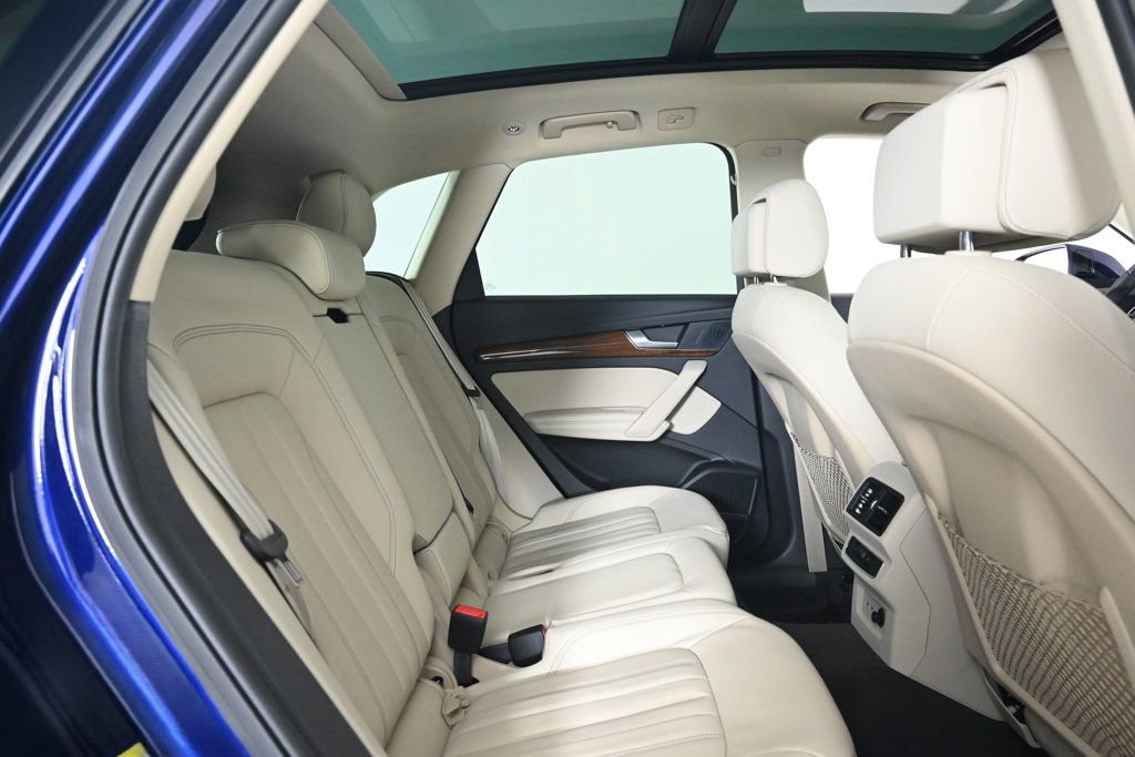 Certified 2023 Audi Q5 2.0T Premium Plus w/ Premium Plus Package image 17