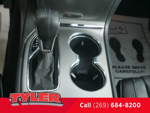 Used 2017 Jeep Grand Cherokee Summit w/ Platinum Series Group AWD/4WD image 33