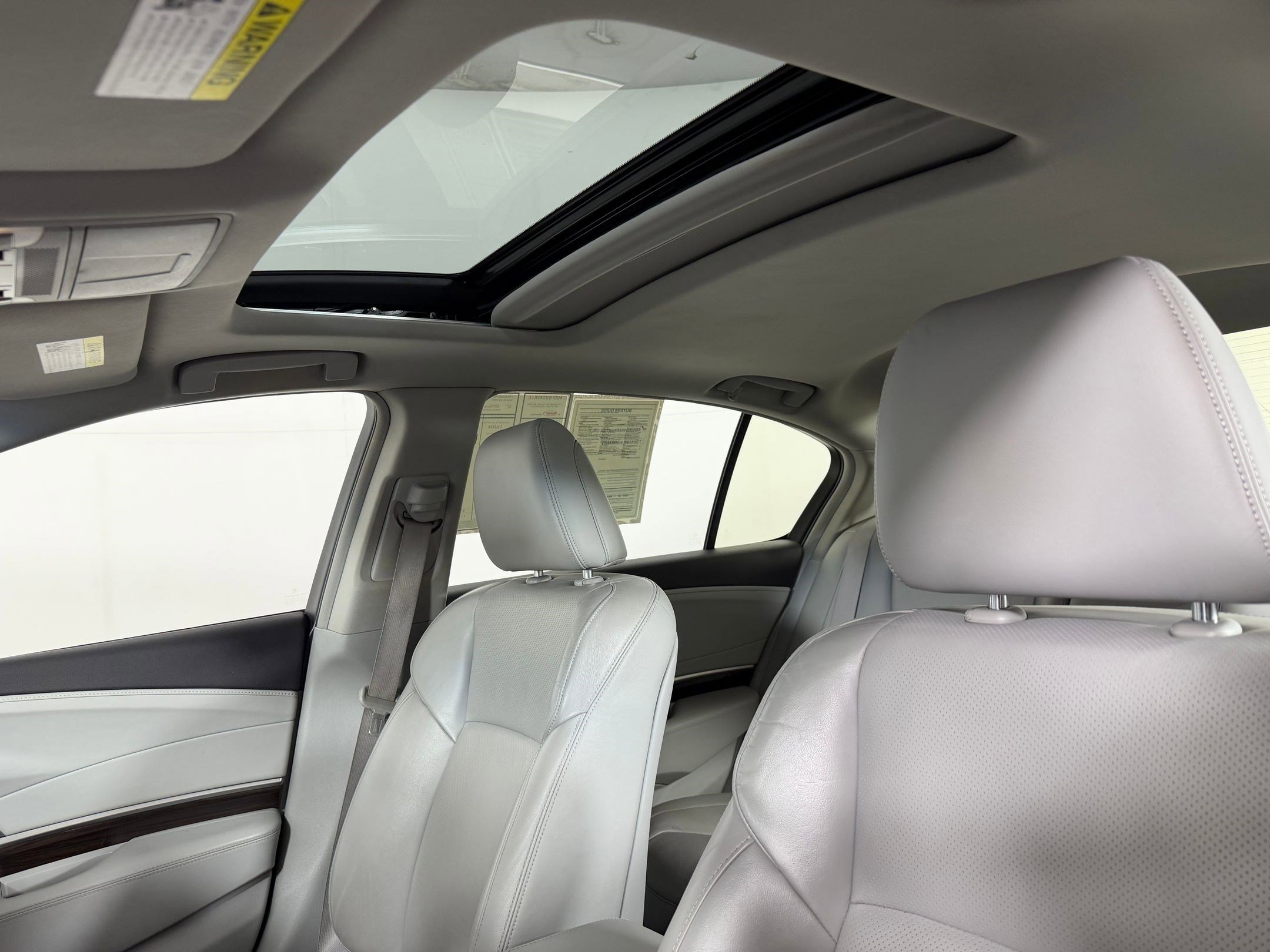 Used 2016 Acura RLX w/ Technology Package FWD image 15