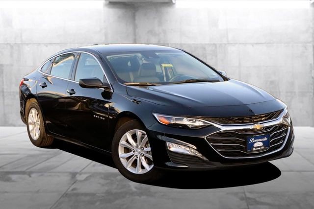 Used 2024 Chevrolet Malibu LT image 2
