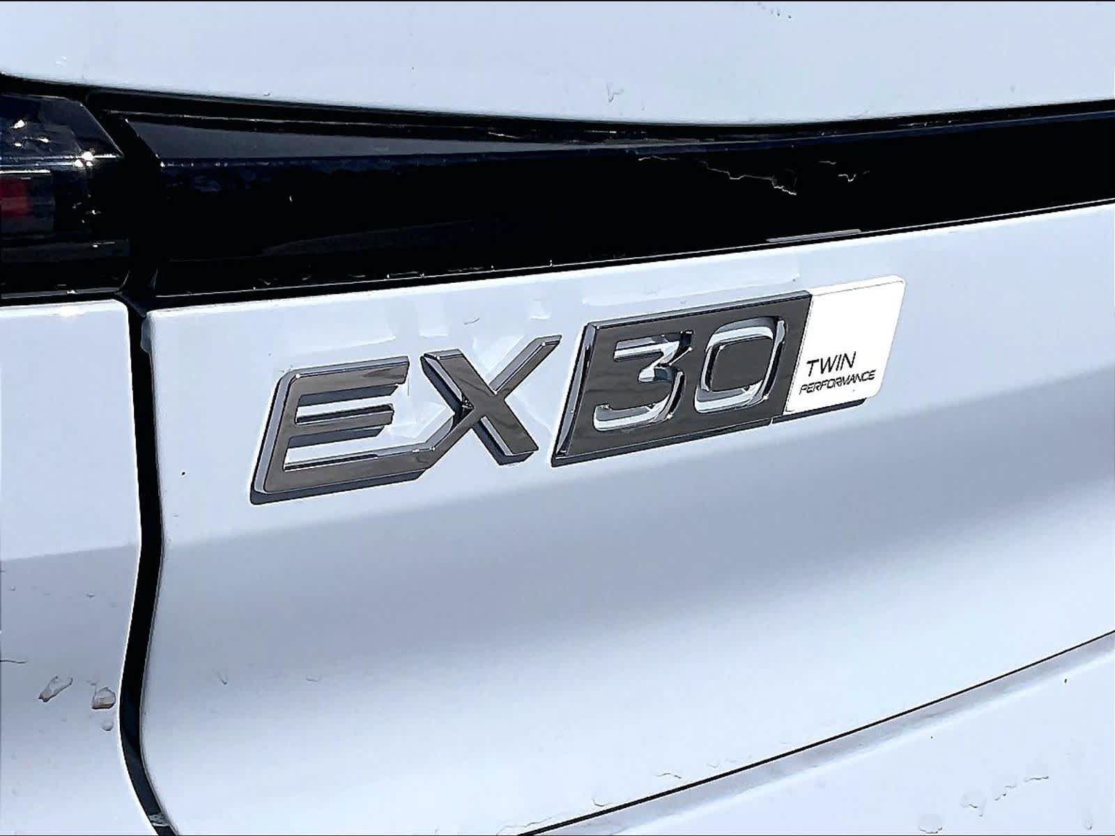 New 2026 Volvo EX30 Ultra w/ Protection Package Premier AWD/4WD image 26