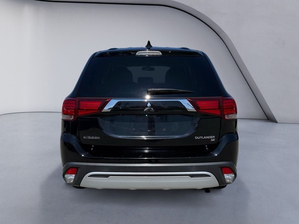 Used 2019 Mitsubishi Outlander SE FWD image 4