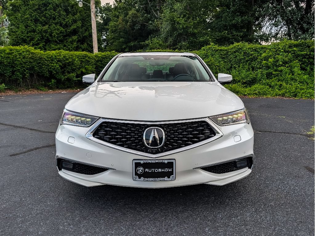 Used 2018 Acura TLX V6 SH-AWD w/ Advance Package image 2