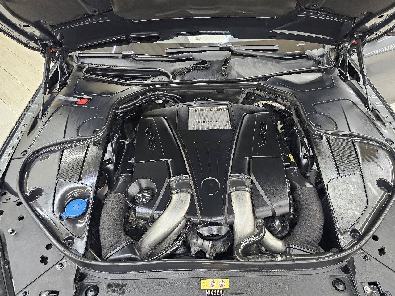 Used 2017 Mercedes-Benz S 550 4MATIC Sedan image 42