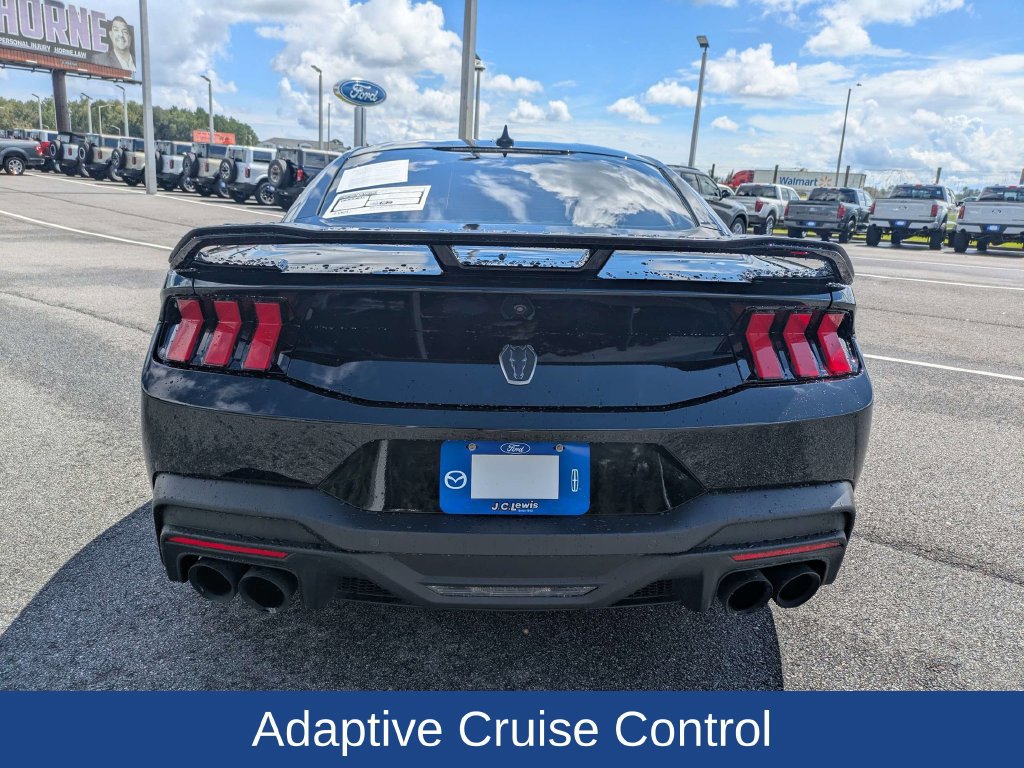 Used 2026 Ford Mustang Dark Horse RWD image 5