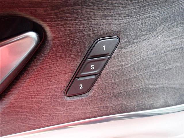 Used 2022 Jeep Grand Cherokee Overland image 15