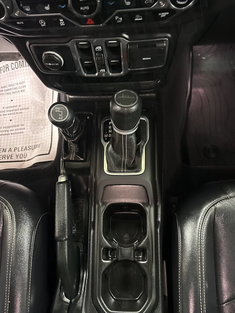 Used 2020 Jeep Gladiator Overland AWD/4WD image 13
