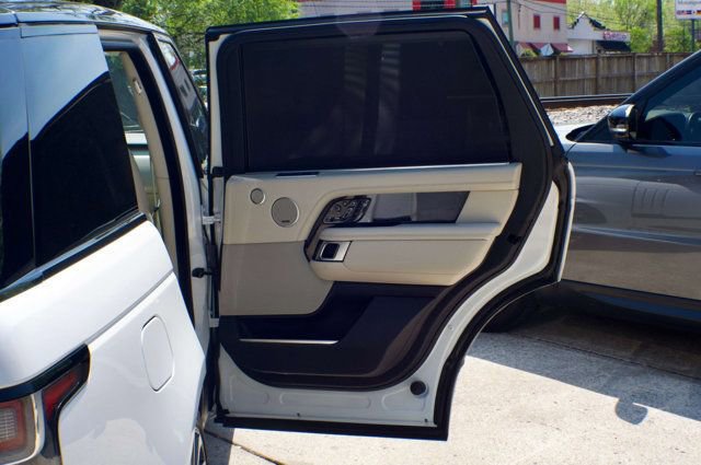 Used 2020 Land Rover Range Rover SV Autobiography Dynamic image 46
