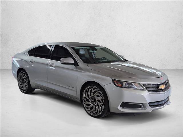 Used 2017 Chevrolet Impala LT w/ Convenience Package FWD image 3