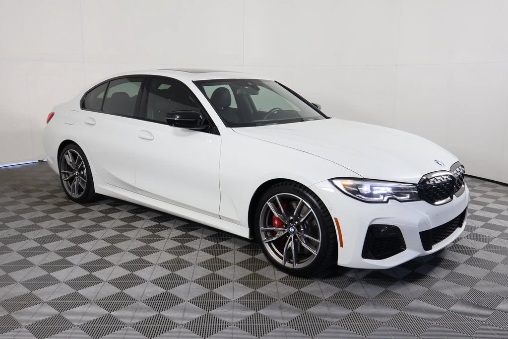 Used 2021 BMW M340i RWD image 3