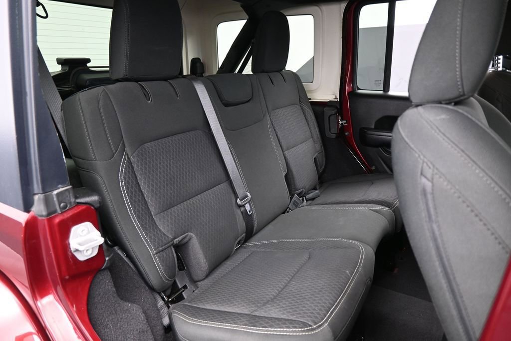 Used 2021 Jeep Wrangler Unlimited Sport AWD/4WD image 41