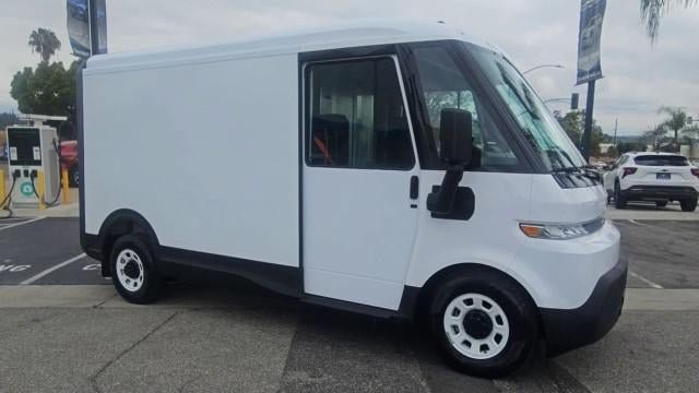 New 2025 Chevrolet Brightdrop 400 w/ Power Door Package AWD/4WD image 2