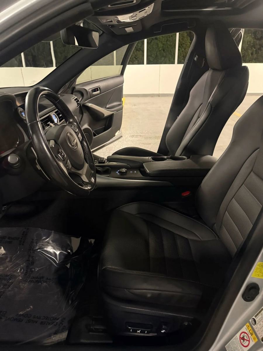 Used 2017 Lexus IS 300 F Sport w/ F Sport Package image 14