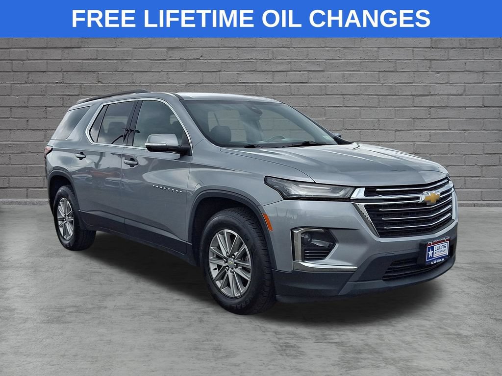 Used 2023 Chevrolet Traverse LT AWD/4WD image 1