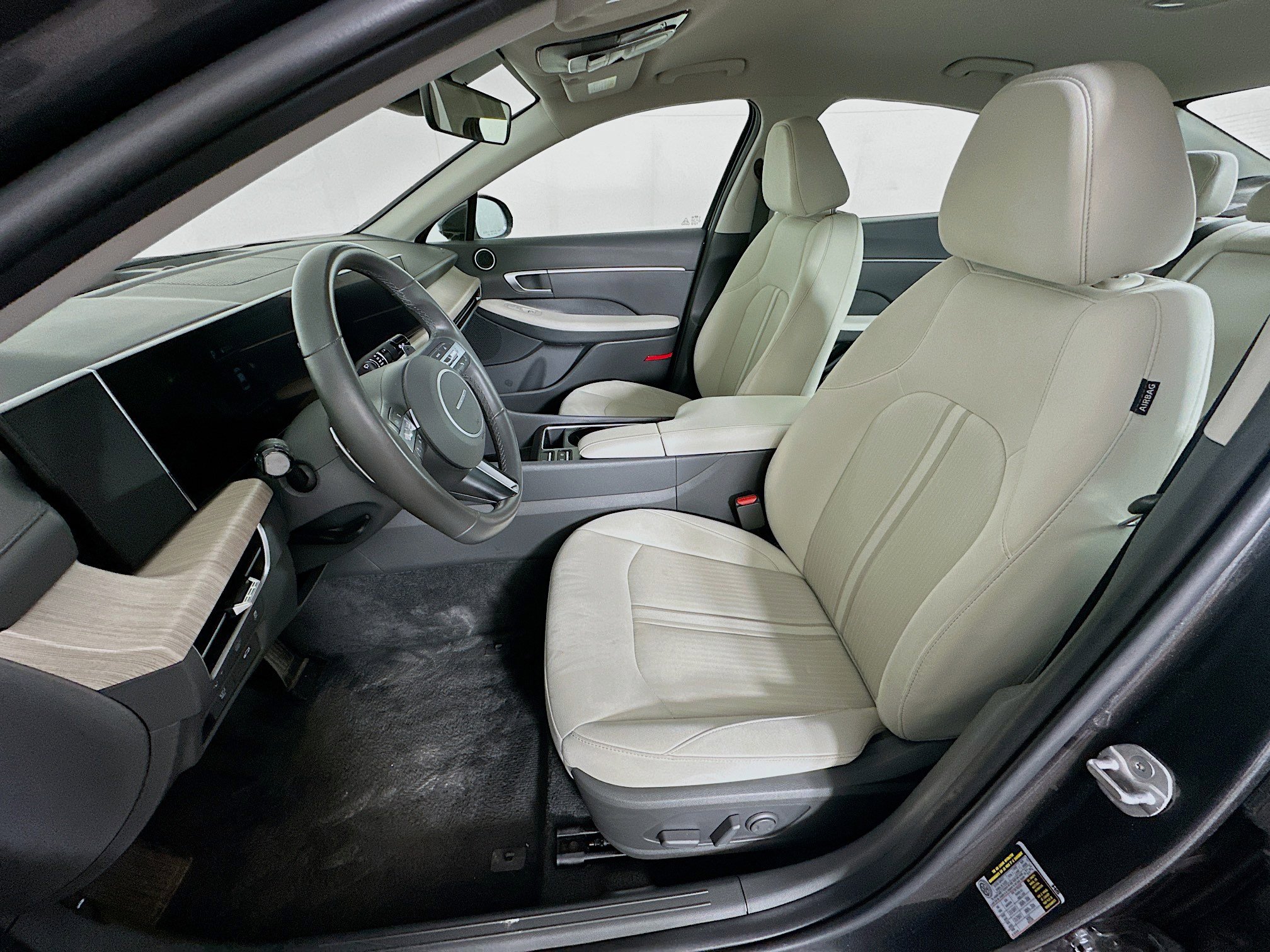 Used 2025 Hyundai Sonata SEL image 13