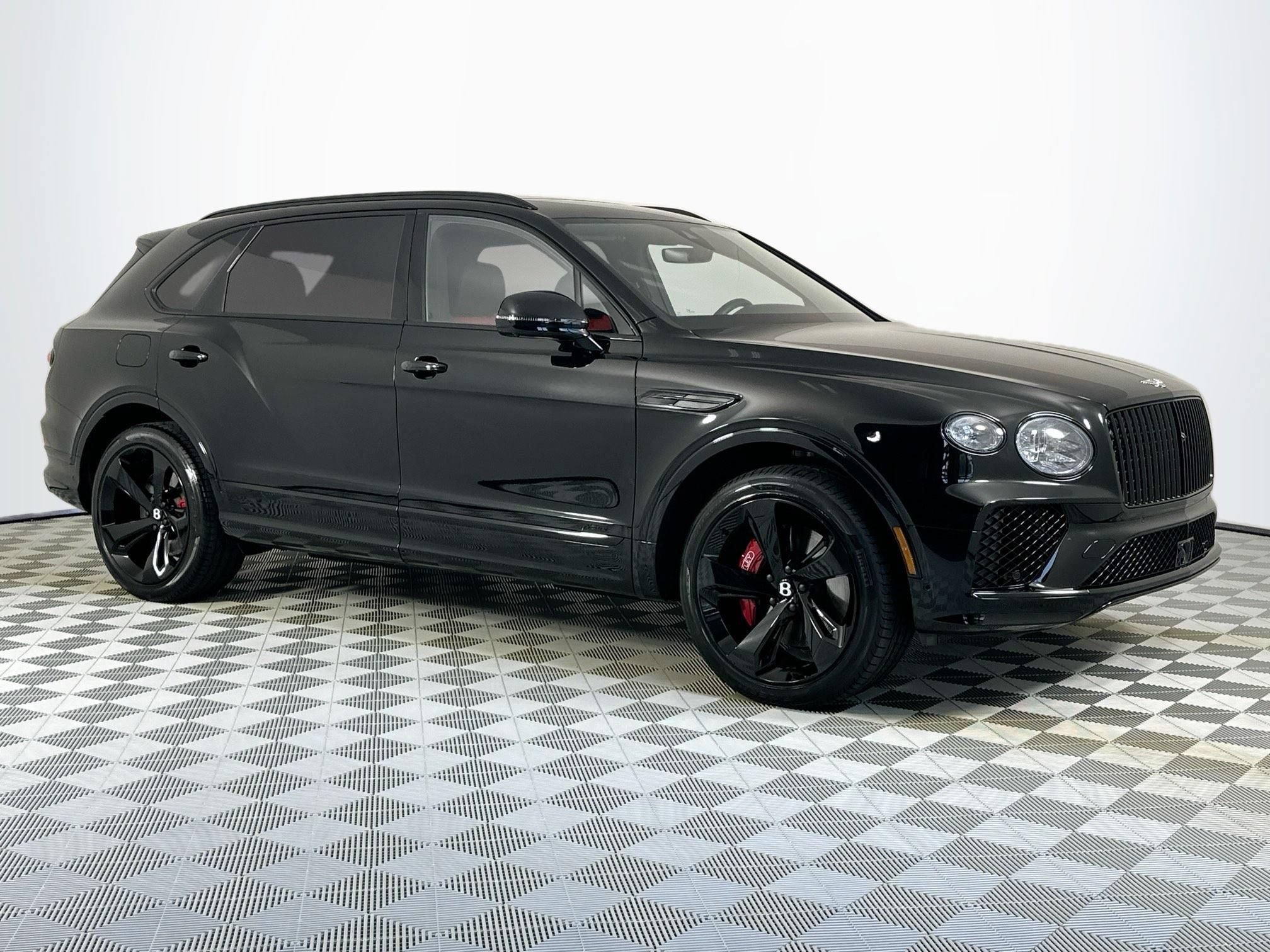 Certified 2024 Bentley Bentayga Extended Wheelbase AWD/4WD image 1