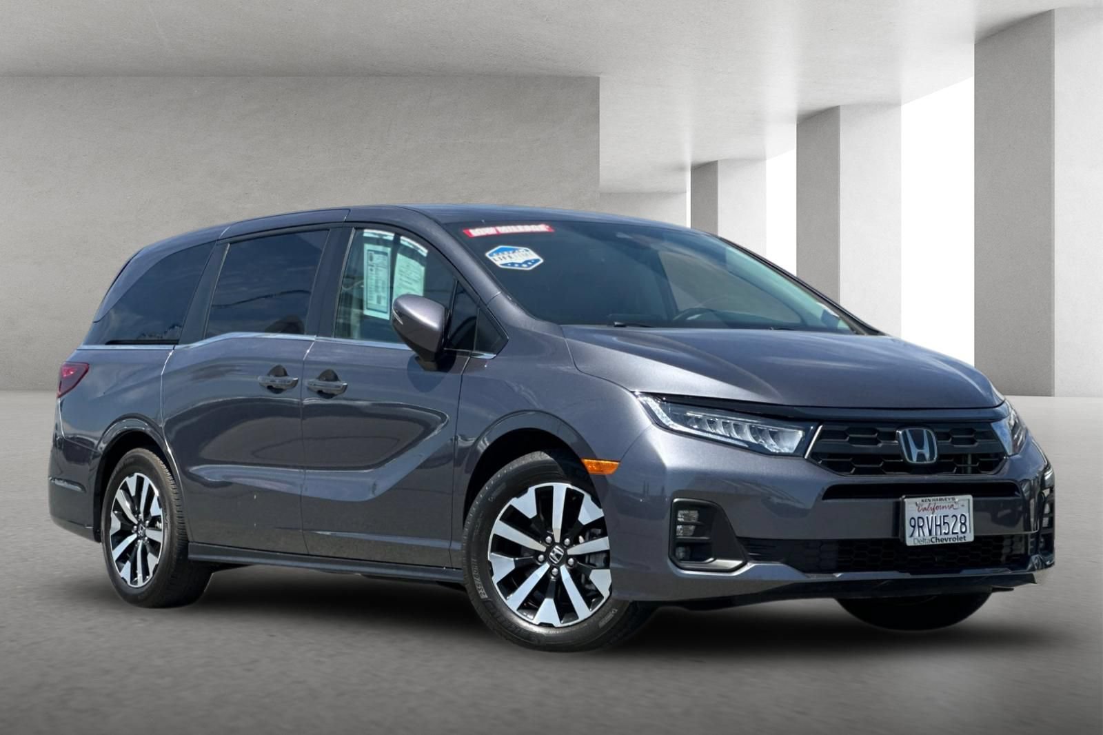 Used 2025 Honda Odyssey EX-L image 1