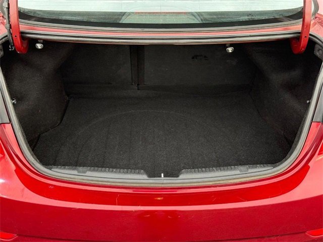 Used 2016 Hyundai Elantra SE image 7