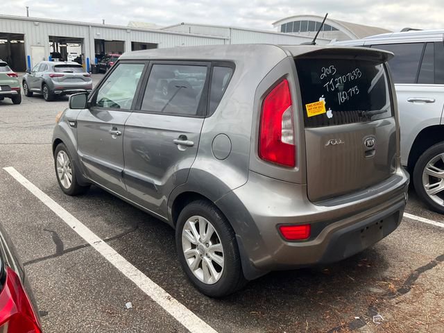 Used 2013 Kia Soul FWD image 4