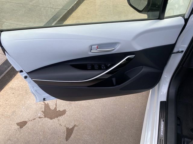 Certified 2025 Toyota Corolla XSE image 16