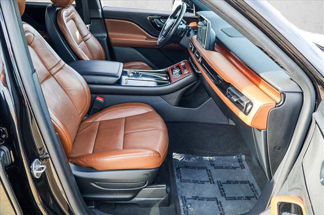 Used 2022 Lincoln Aviator Reserve w/ Equipment Group 201A AWD/4WD image 28