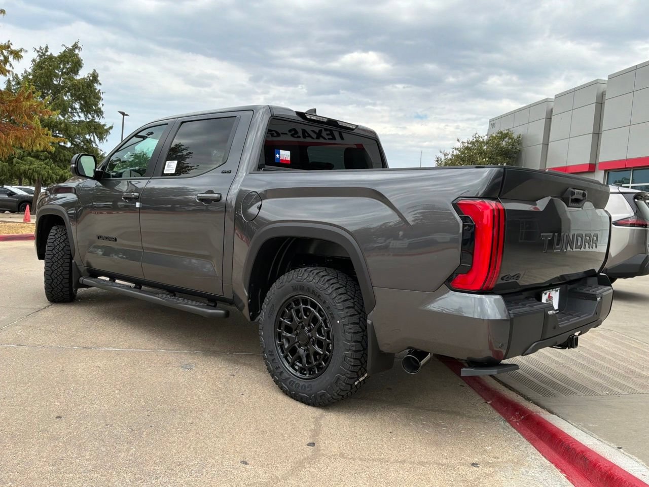 New 2026 Toyota Tundra SR5 w/ SR5 Premium Package AWD/4WD image 7