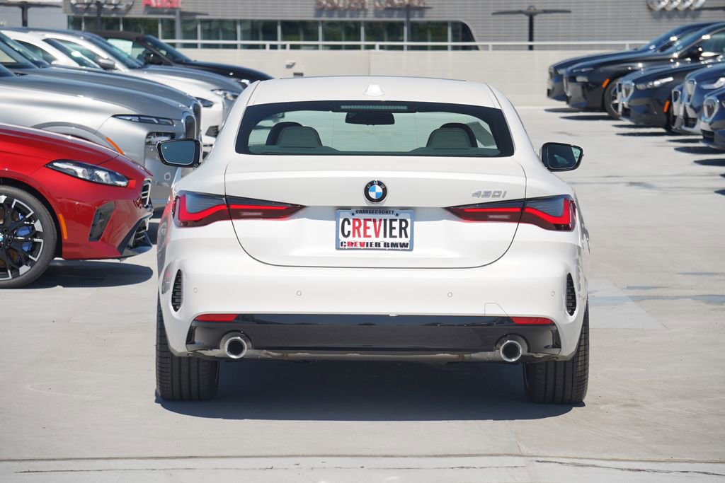 Used 2025 BMW 430i Coupe w/ Convenience Package image 6