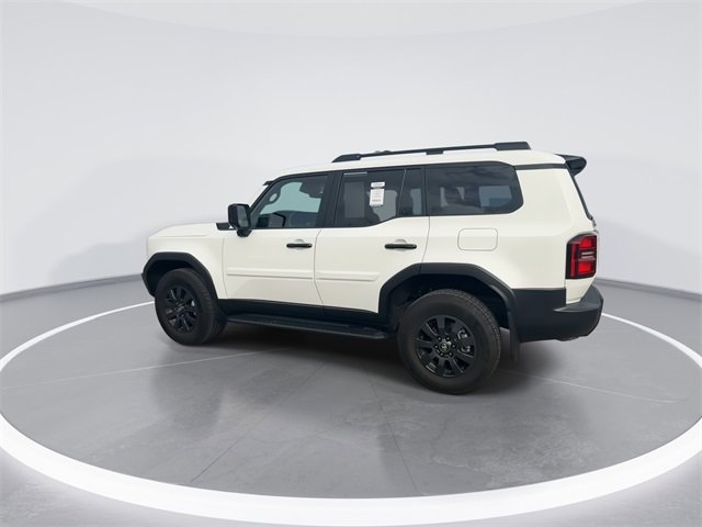 Used 2024 Toyota Land Cruiser image 6